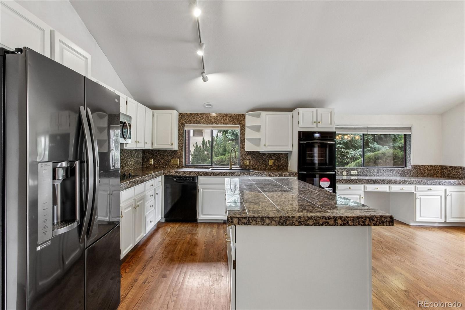 MLS Image #9 for 2601 s quebec street,denver, Colorado