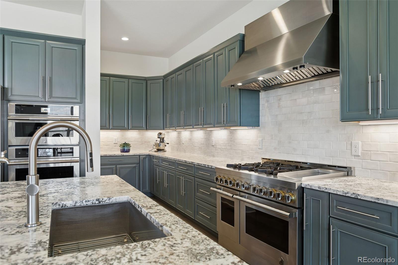 MLS Image #17 for 665  coal bank trail,castle rock, Colorado
