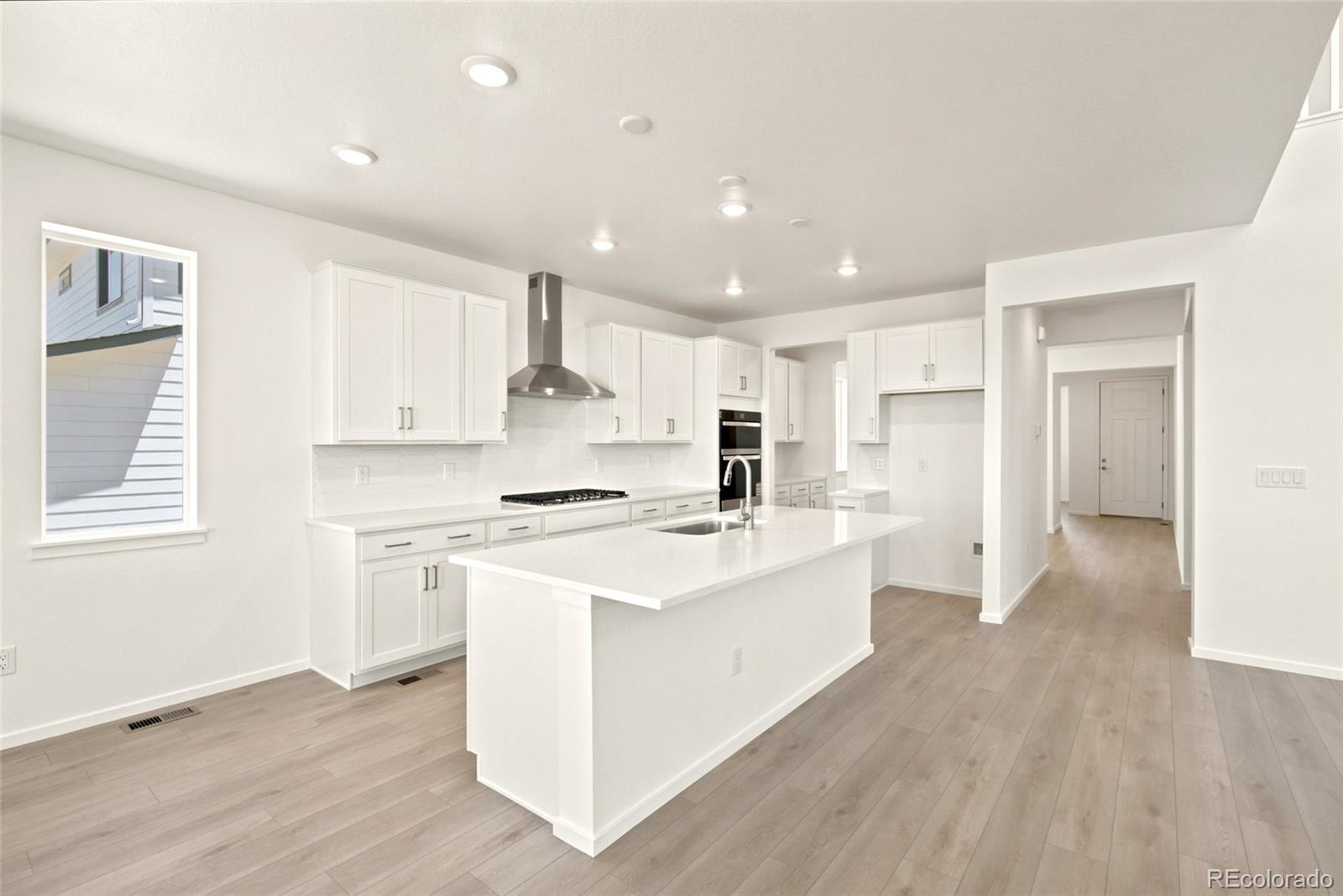 MLS Image #12 for 6901  utica avenue,longmont, Colorado