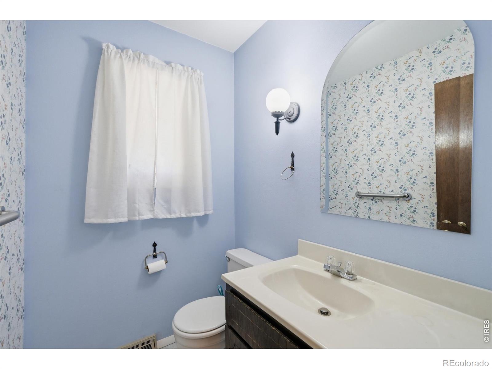 MLS Image #12 for 3303  barela court,loveland, Colorado