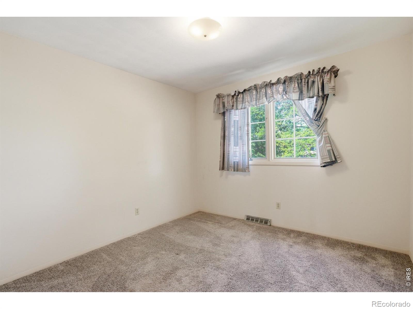 MLS Image #15 for 3303  barela court,loveland, Colorado