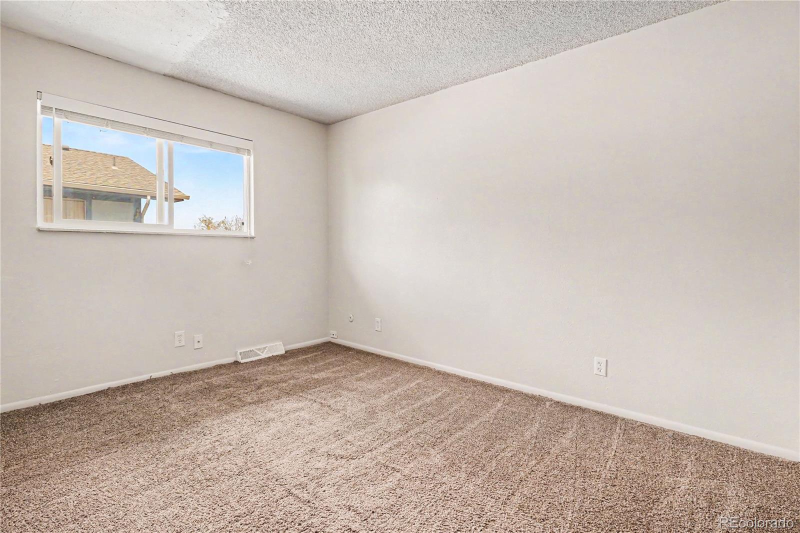 MLS Image #13 for 1345  sable boulevard,aurora, Colorado