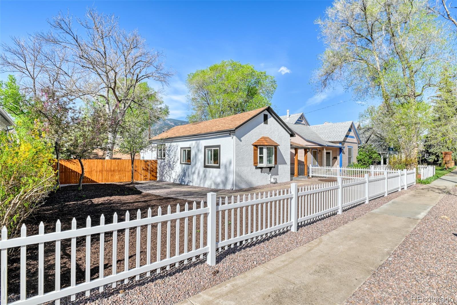 MLS Image #2 for 2315 w kiowa street,colorado springs, Colorado