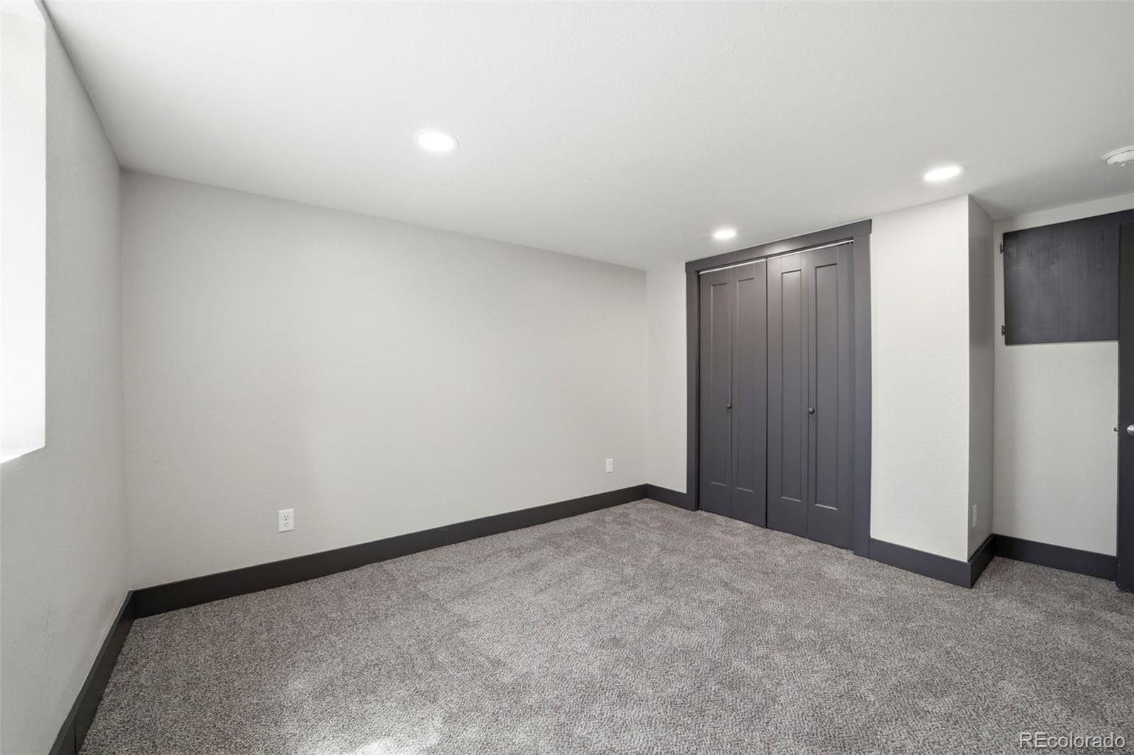 MLS Image #38 for 330  jefferson street,pueblo, Colorado