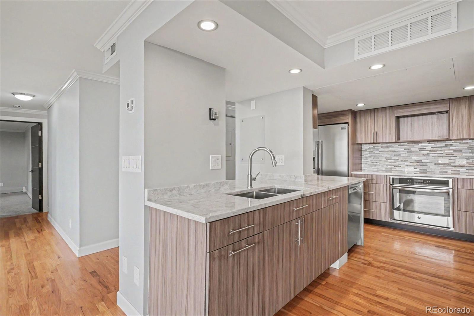 MLS Image #5 for 1250 n humboldt street,denver, Colorado