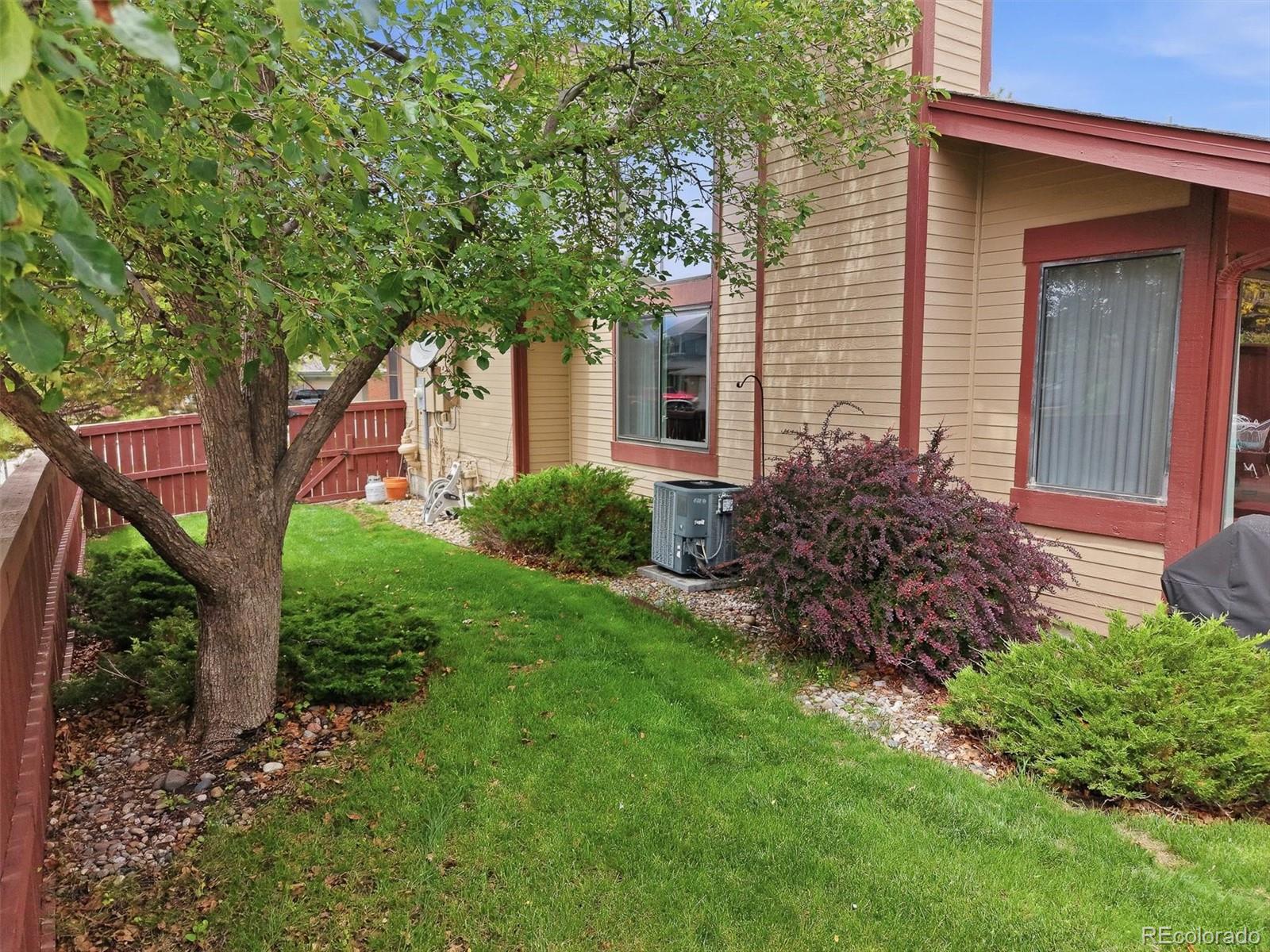 MLS Image #46 for 1304  briar circle,highlands ranch, Colorado