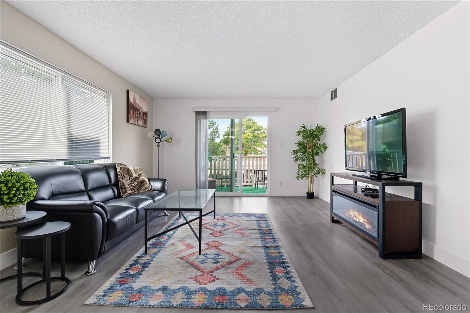 MLS Image #6 for 7455 e quincy avenue,denver, Colorado
