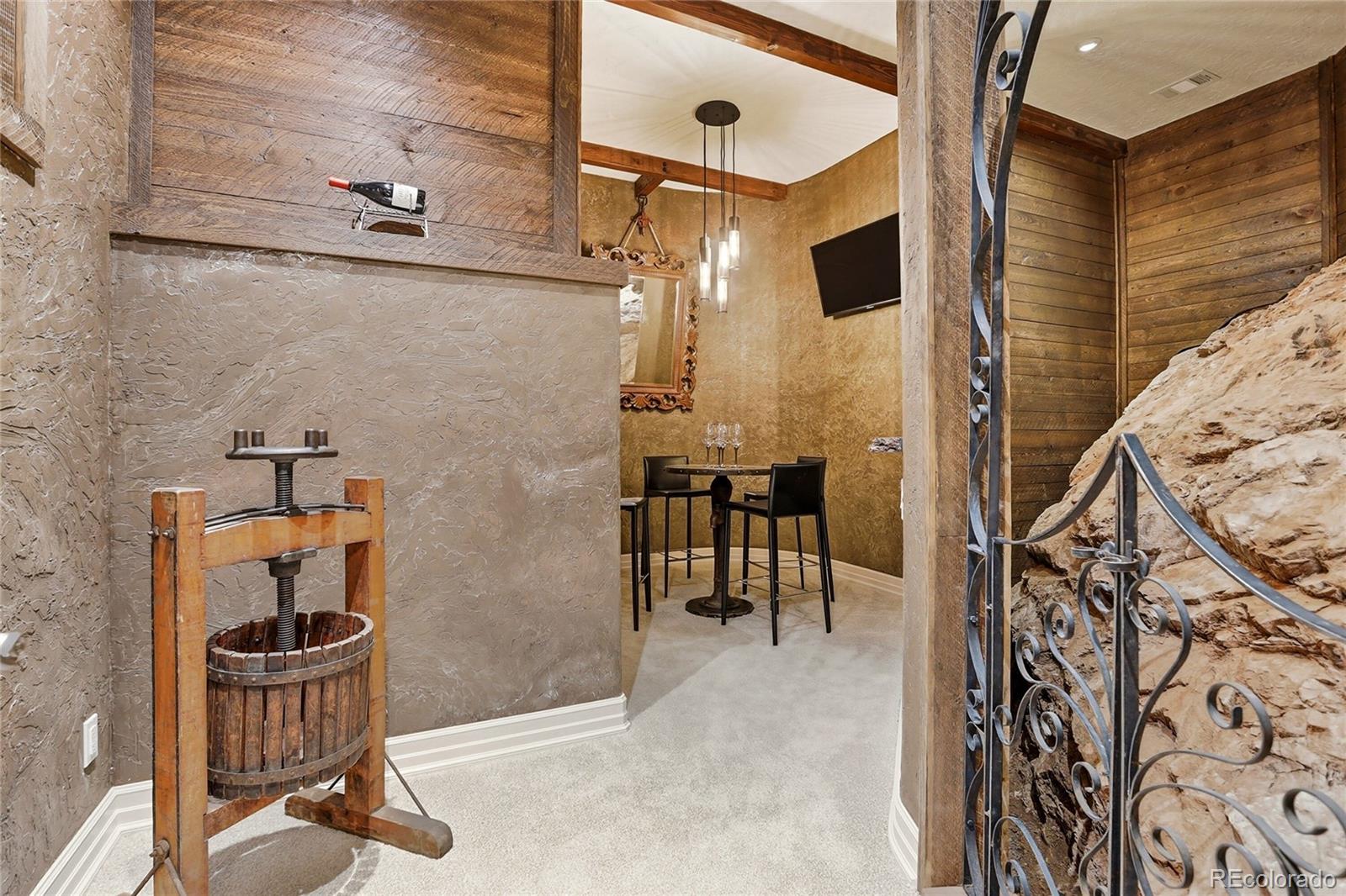 MLS Image #29 for 16444  sunflower lane,morrison, Colorado