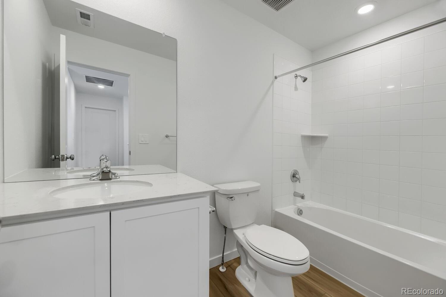 MLS Image #10 for 45955  mill avenue,bennett, Colorado