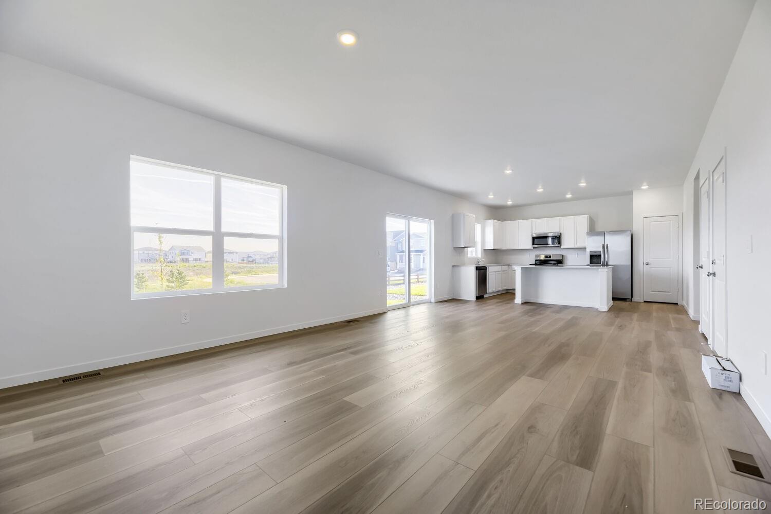 MLS Image #2 for 45955  mill avenue,bennett, Colorado