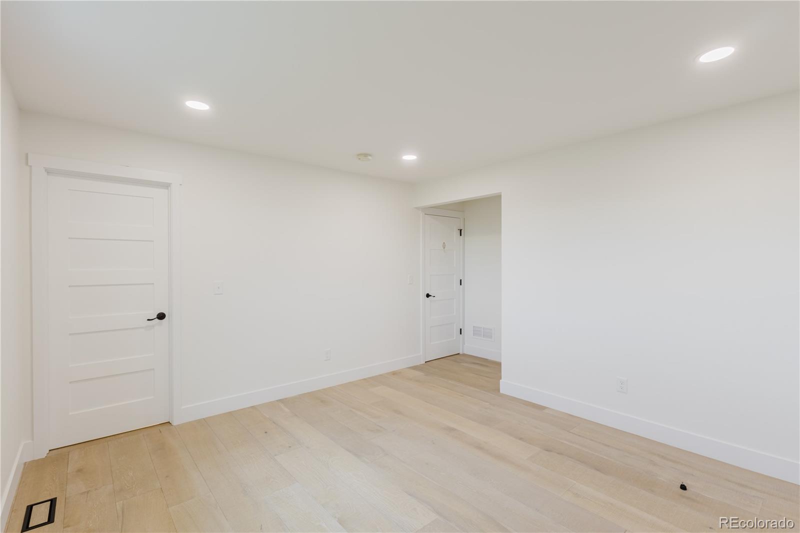 MLS Image #21 for 344  county road 16 1/2 ,longmont, Colorado