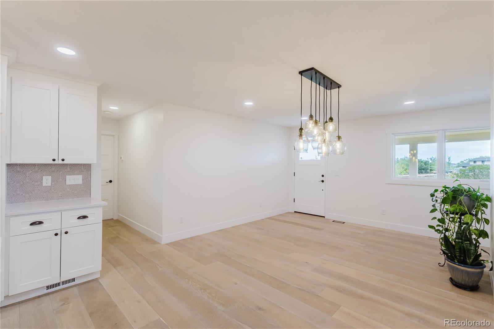 MLS Image #8 for 344  county road 16 1/2 ,longmont, Colorado