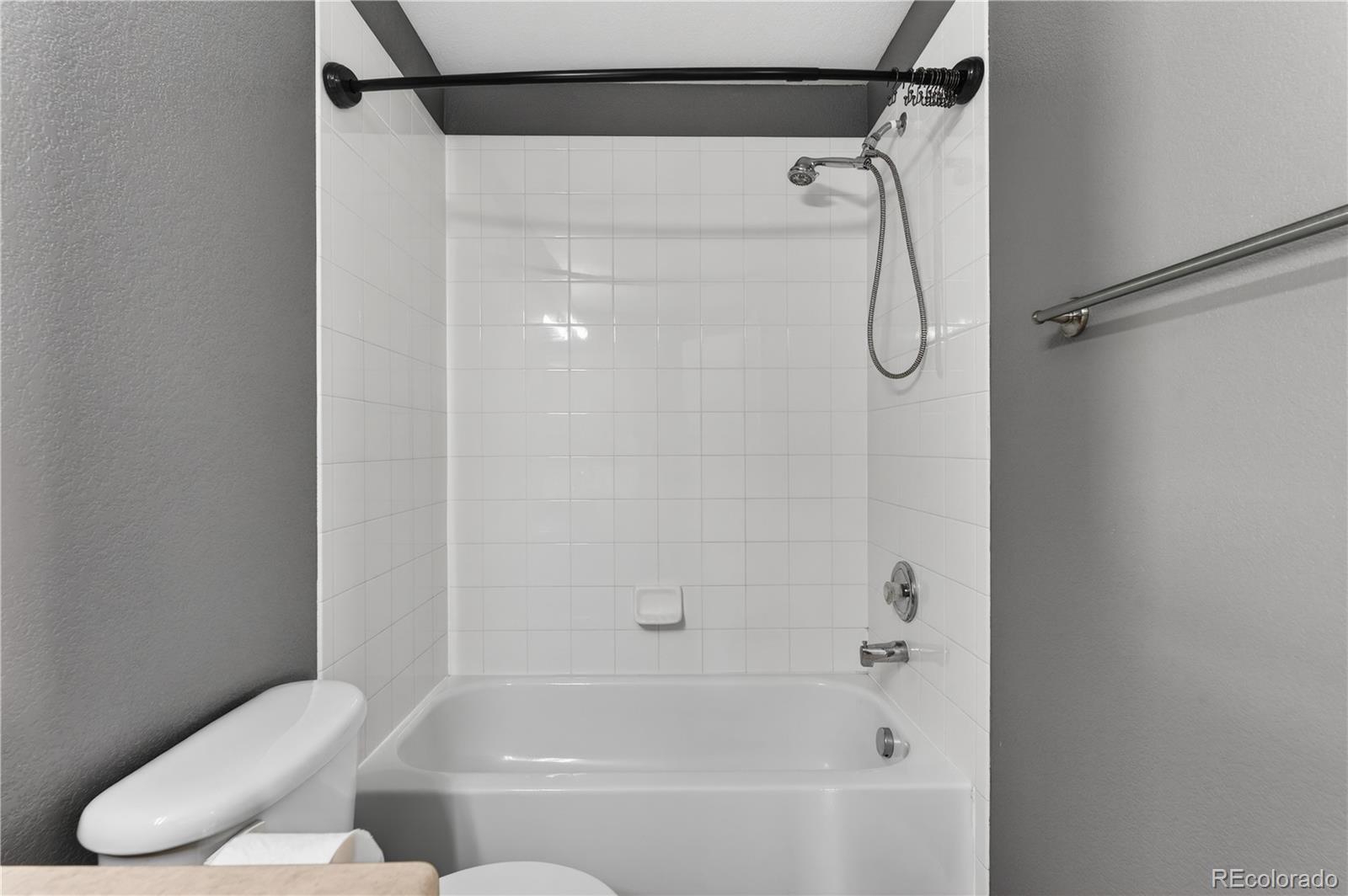 MLS Image #29 for 1340 s duquesne circle,aurora, Colorado