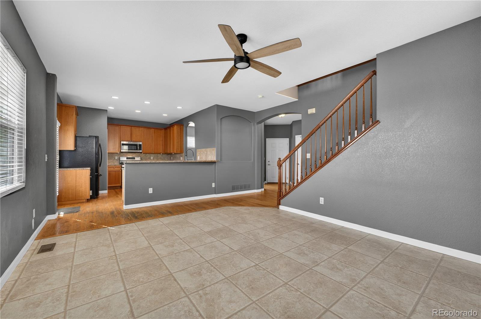 MLS Image #6 for 1340 s duquesne circle,aurora, Colorado