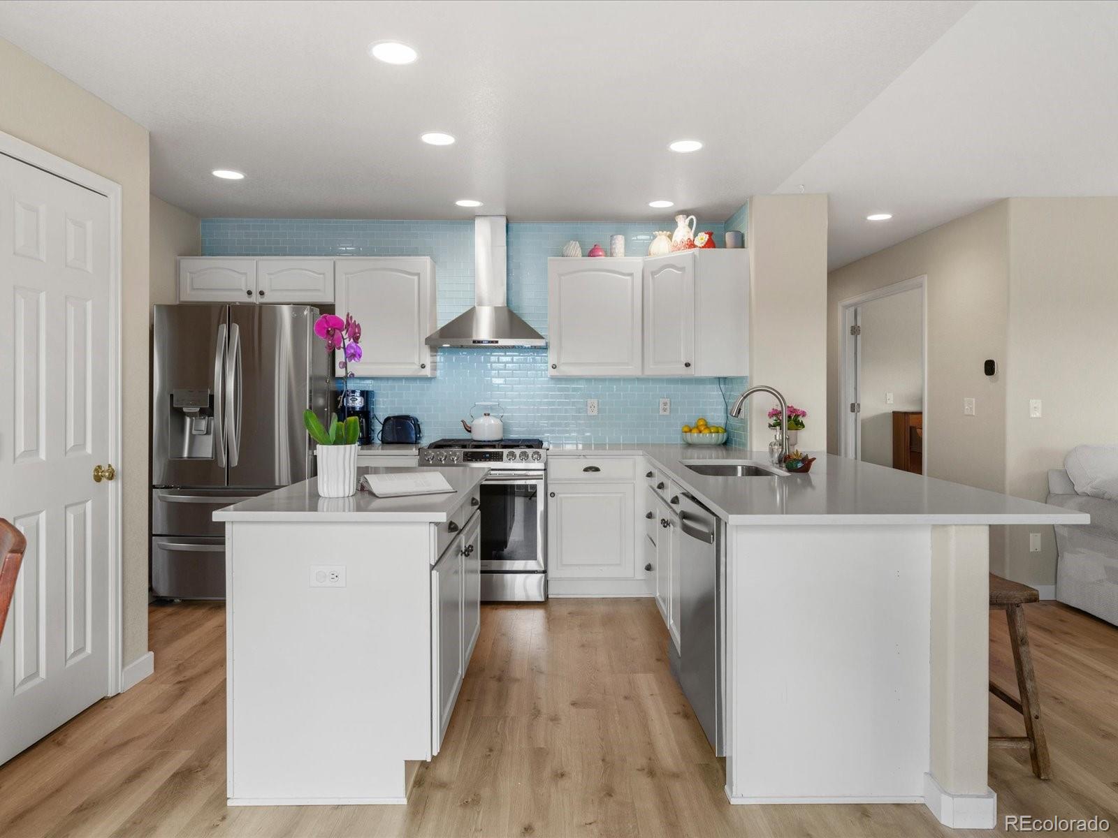 MLS Image #11 for 21876 e berry place,centennial, Colorado
