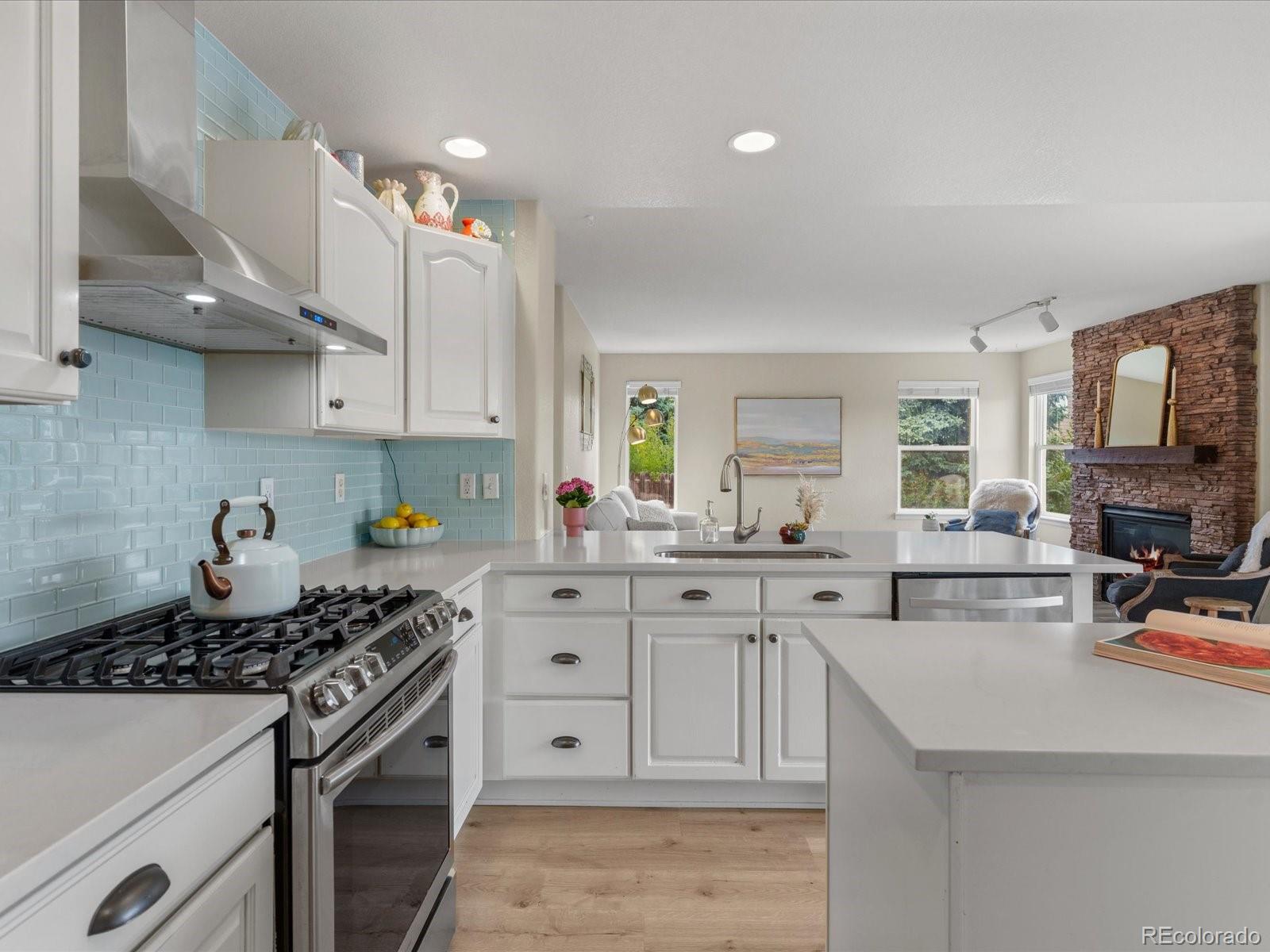 MLS Image #12 for 21876 e berry place,centennial, Colorado