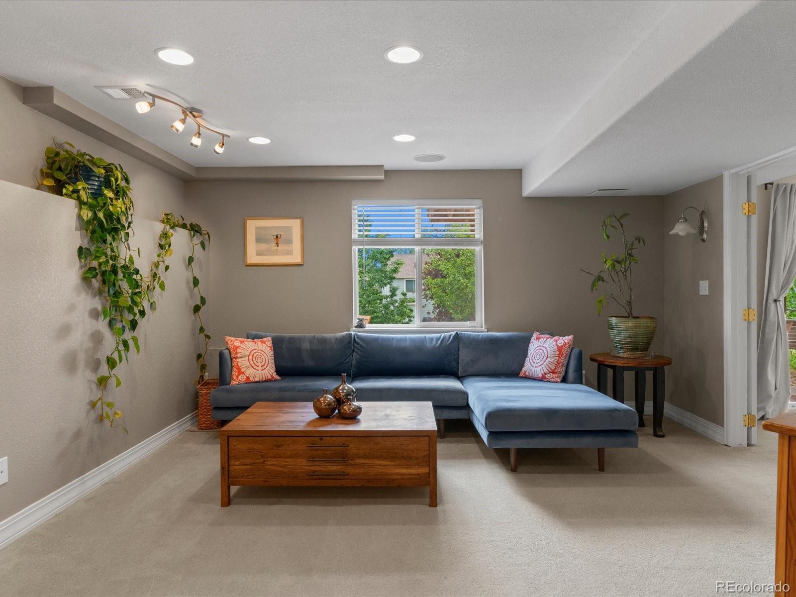 MLS Image #39 for 21876 e berry place,centennial, Colorado