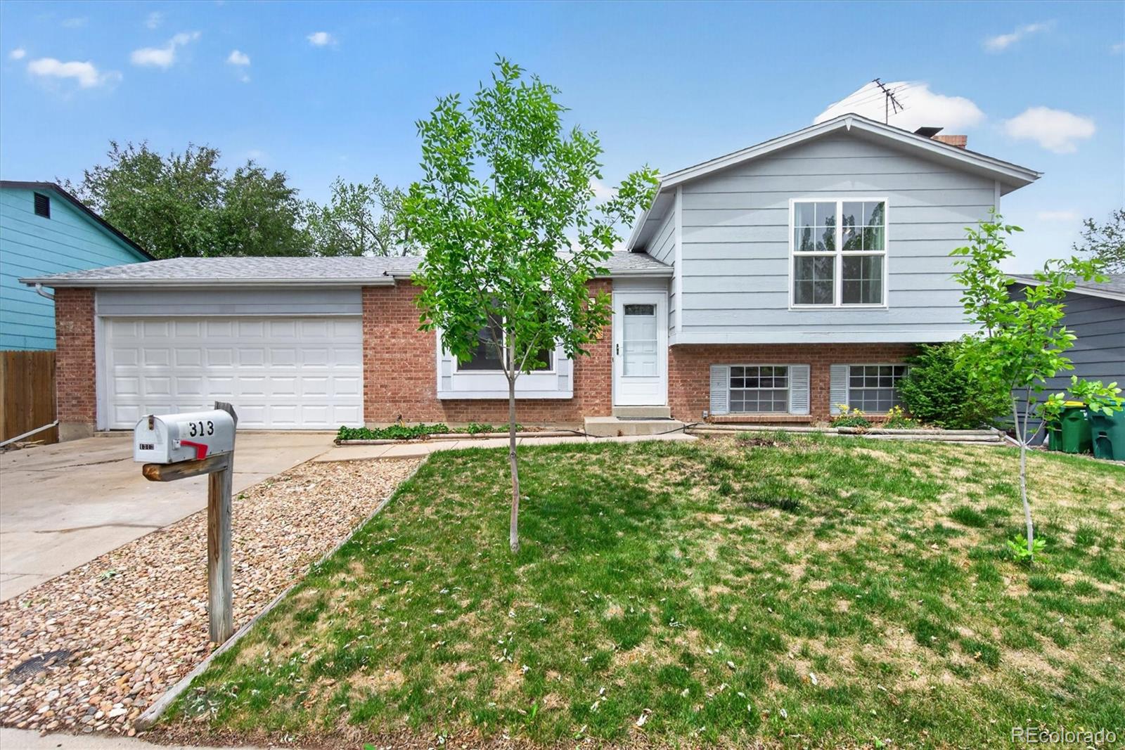 MLS Image #1 for 1313 s zeno street,aurora, Colorado
