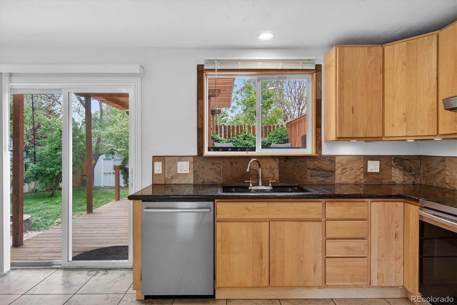 MLS Image #9 for 1313 s zeno street,aurora, Colorado