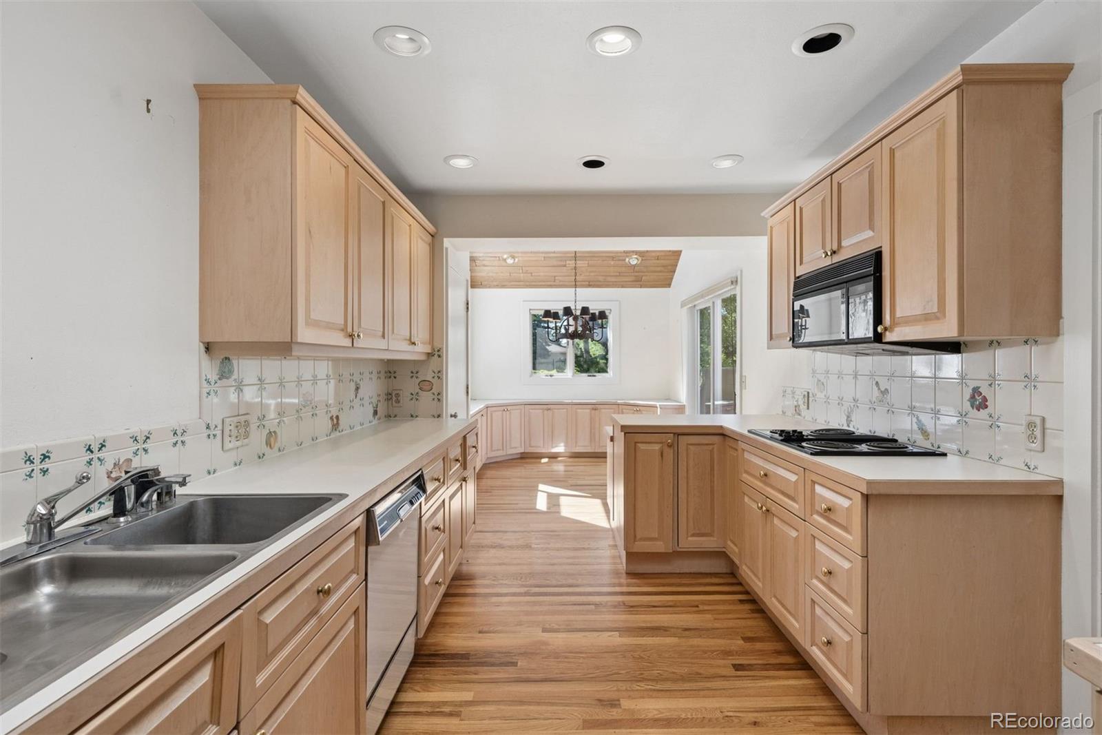 MLS Image #22 for 26  oak avenue,colorado springs, Colorado