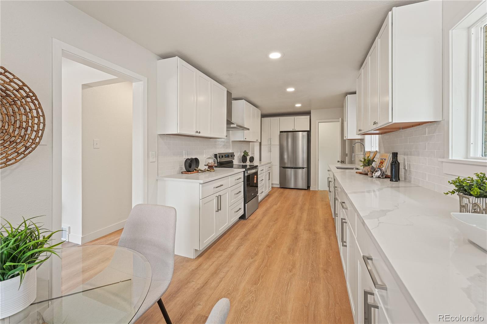MLS Image #40 for 2739 w 39th avenue,denver, Colorado