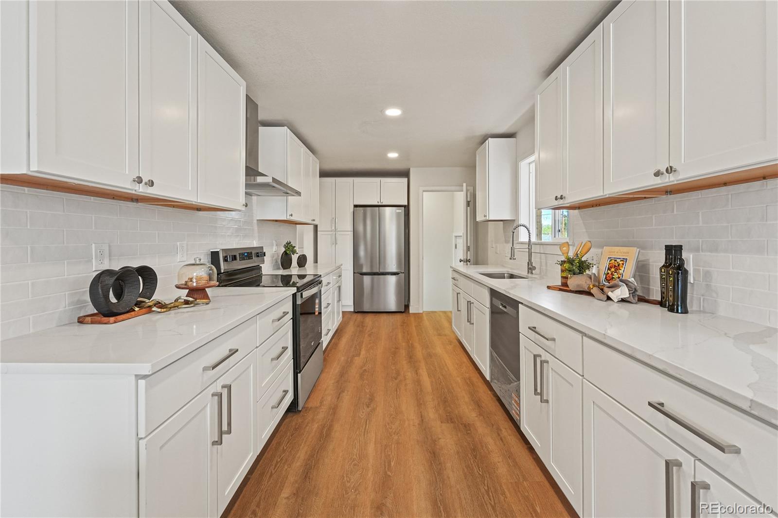 MLS Image #41 for 2739 w 39th avenue,denver, Colorado