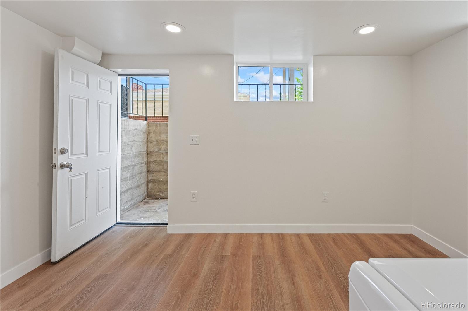 MLS Image #7 for 2739 w 39th avenue,denver, Colorado