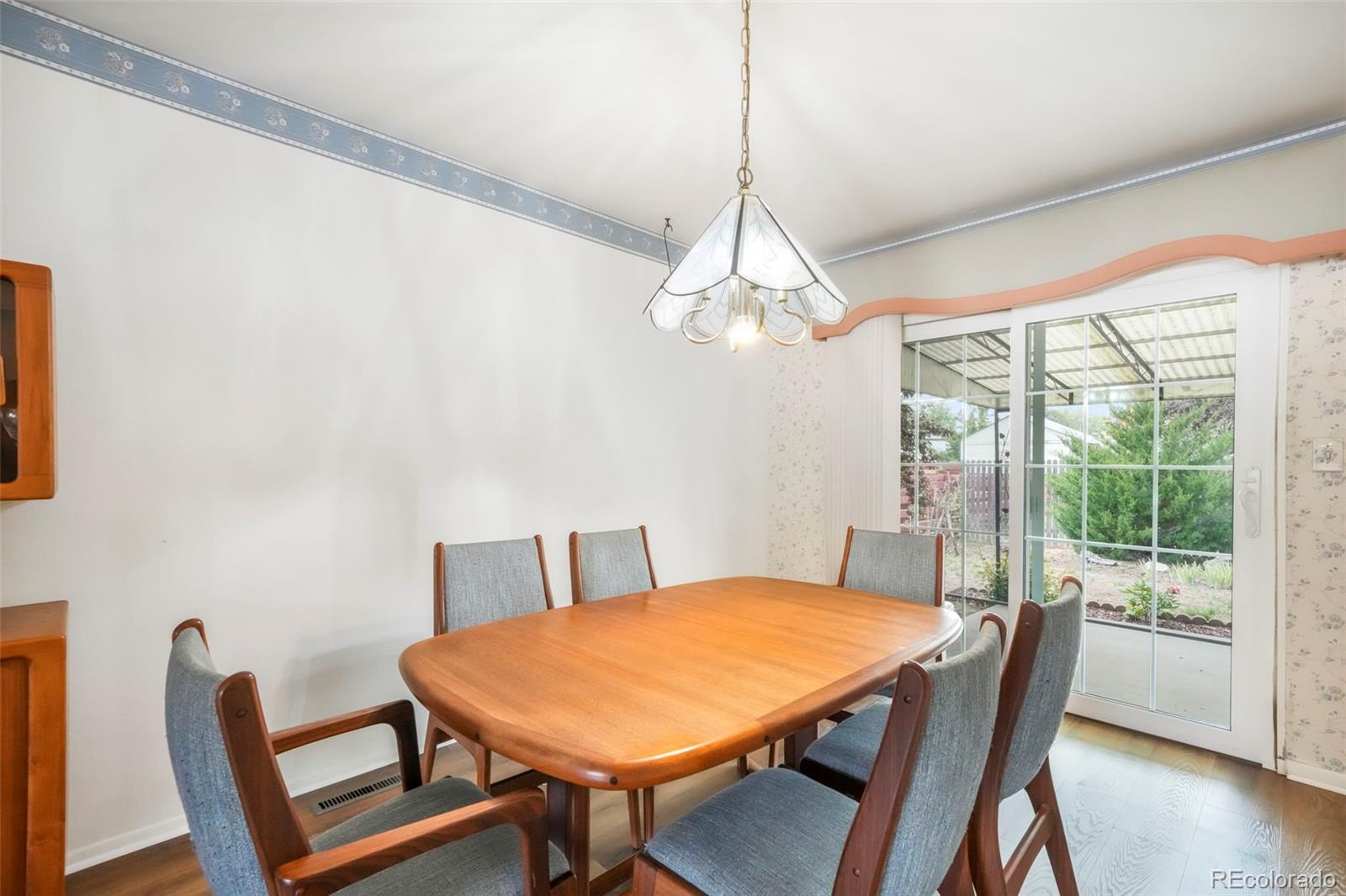 MLS Image #10 for 2330 n circle drive,colorado springs, Colorado