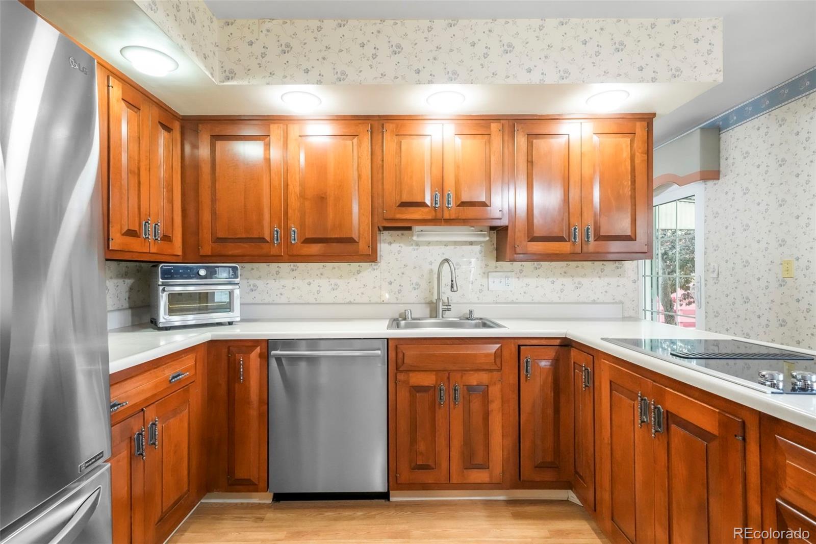 MLS Image #14 for 2330 n circle drive,colorado springs, Colorado