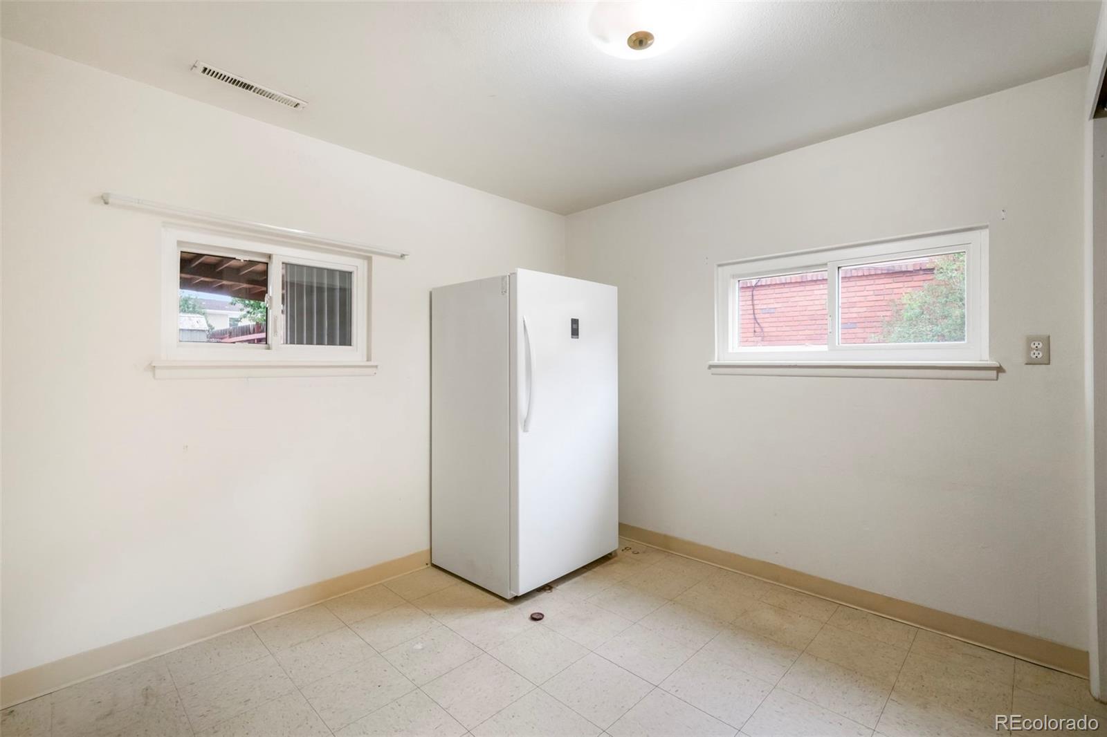 MLS Image #26 for 2330 n circle drive,colorado springs, Colorado