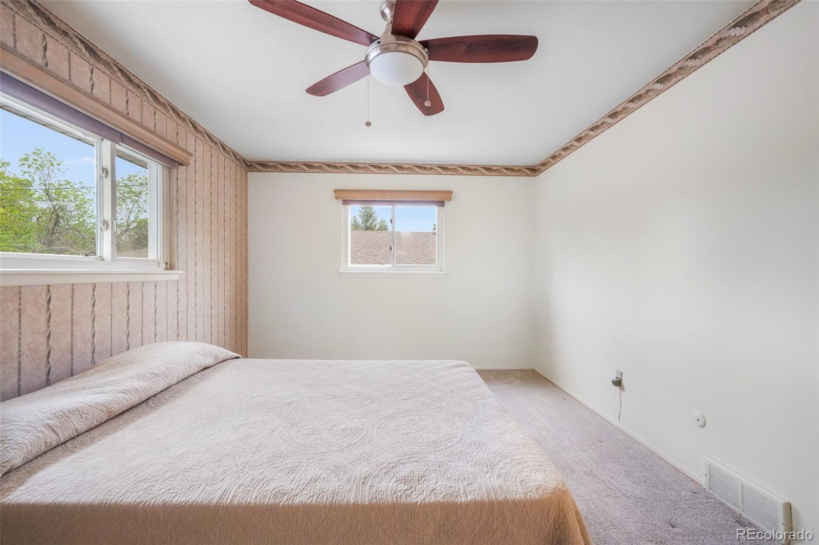 MLS Image #34 for 2330 n circle drive,colorado springs, Colorado