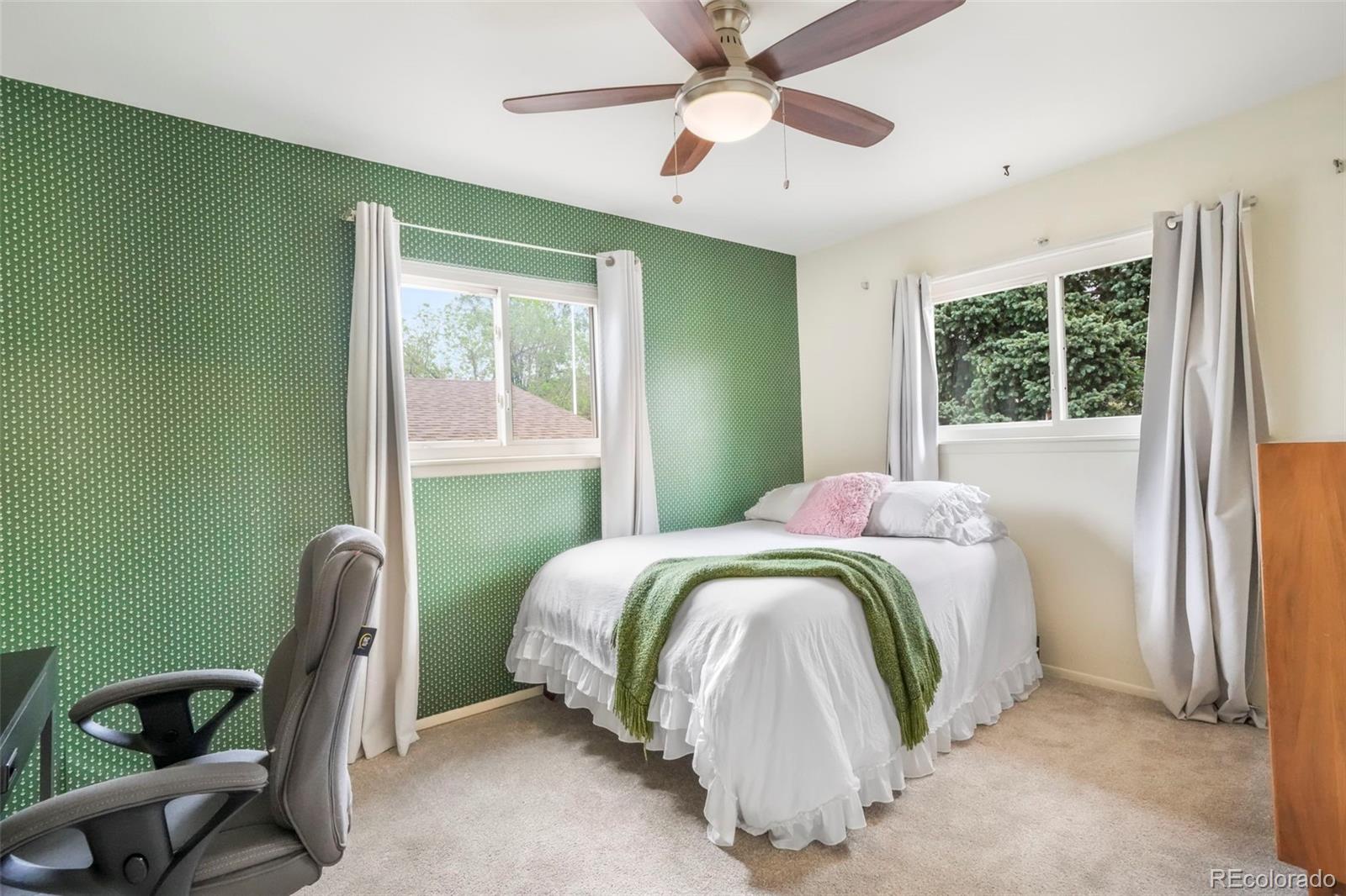 MLS Image #38 for 2330 n circle drive,colorado springs, Colorado
