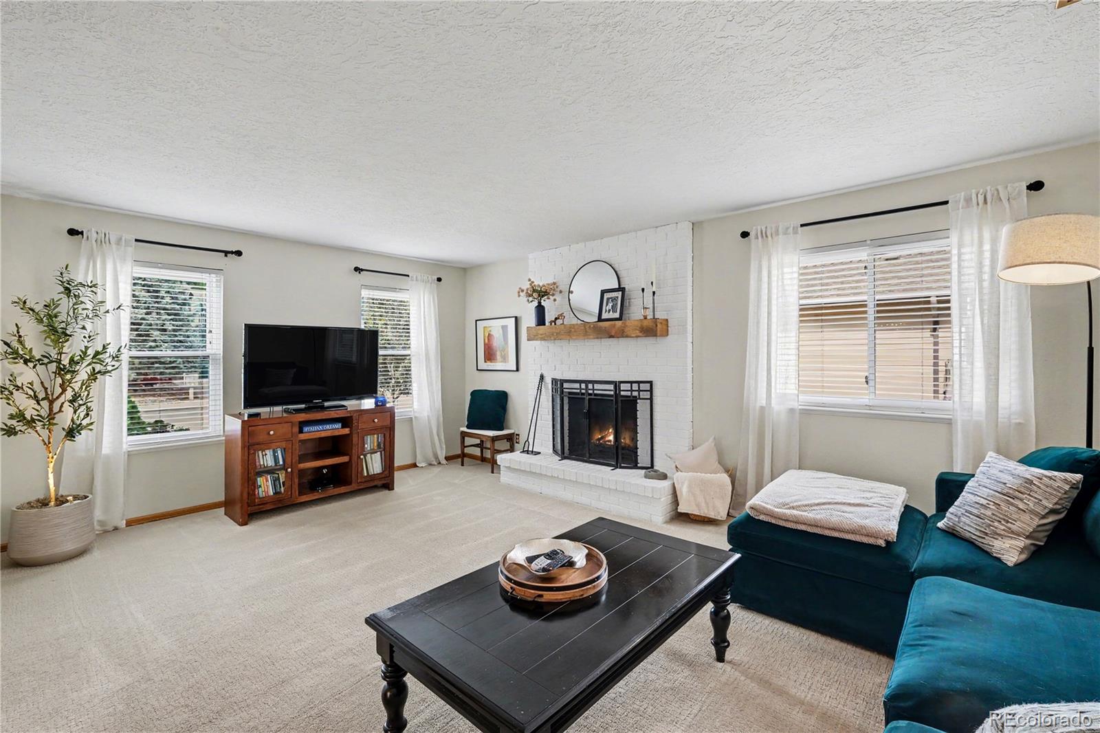 MLS Image #2 for 717  shipman mountain court,windsor, Colorado