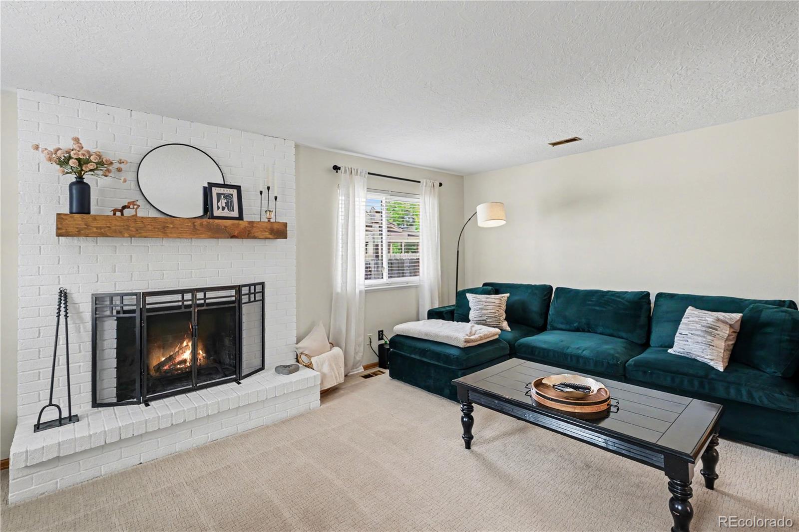 MLS Image #3 for 717  shipman mountain court,windsor, Colorado