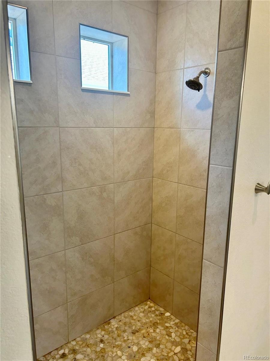 MLS Image #17 for 6706  golden briar lane,colorado springs, Colorado