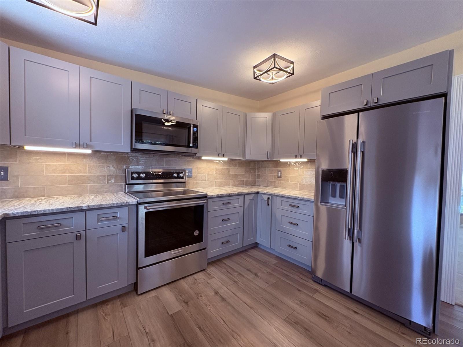 MLS Image #5 for 5944 s fairfield street,littleton, Colorado