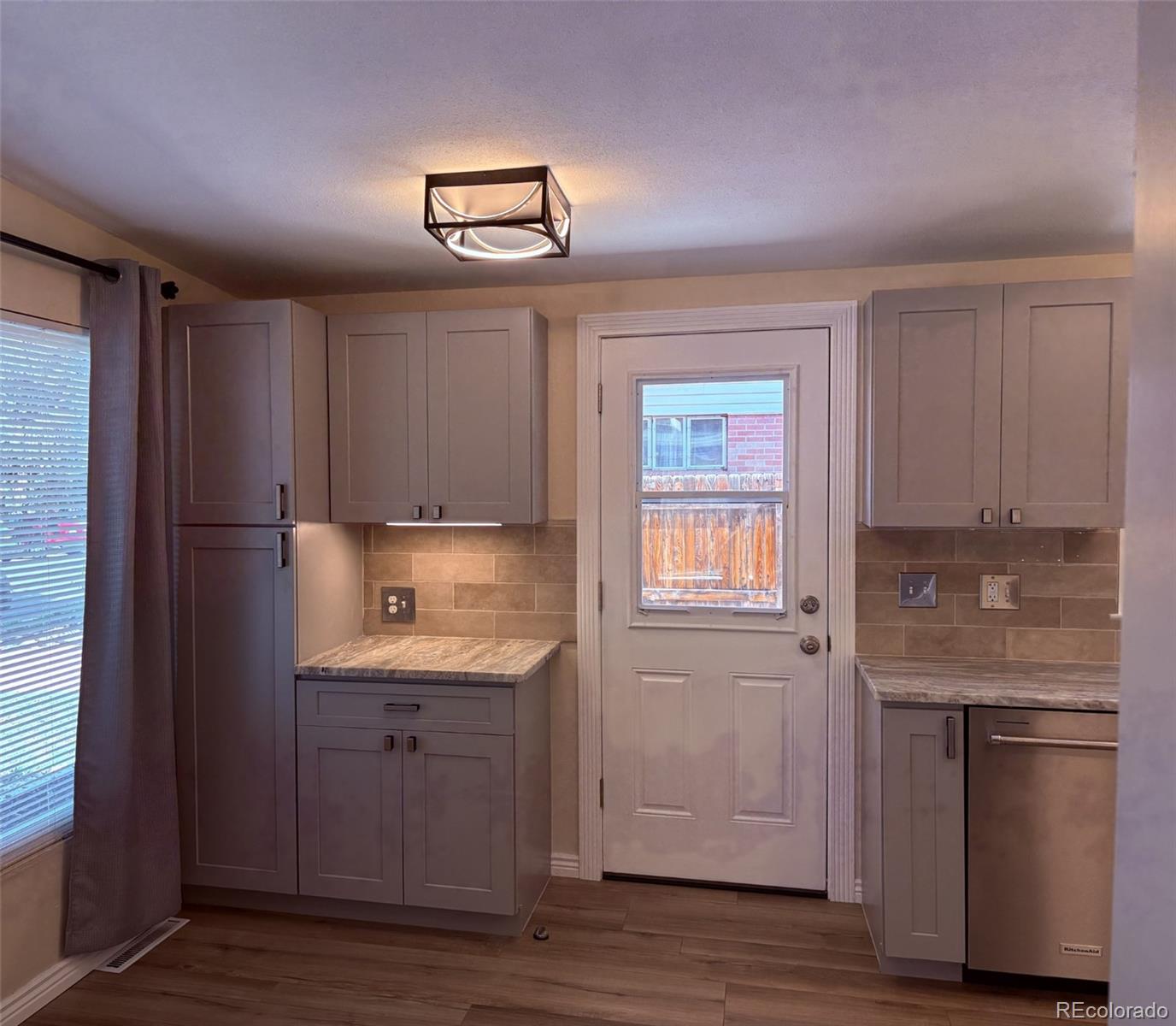 MLS Image #8 for 5944 s fairfield street,littleton, Colorado