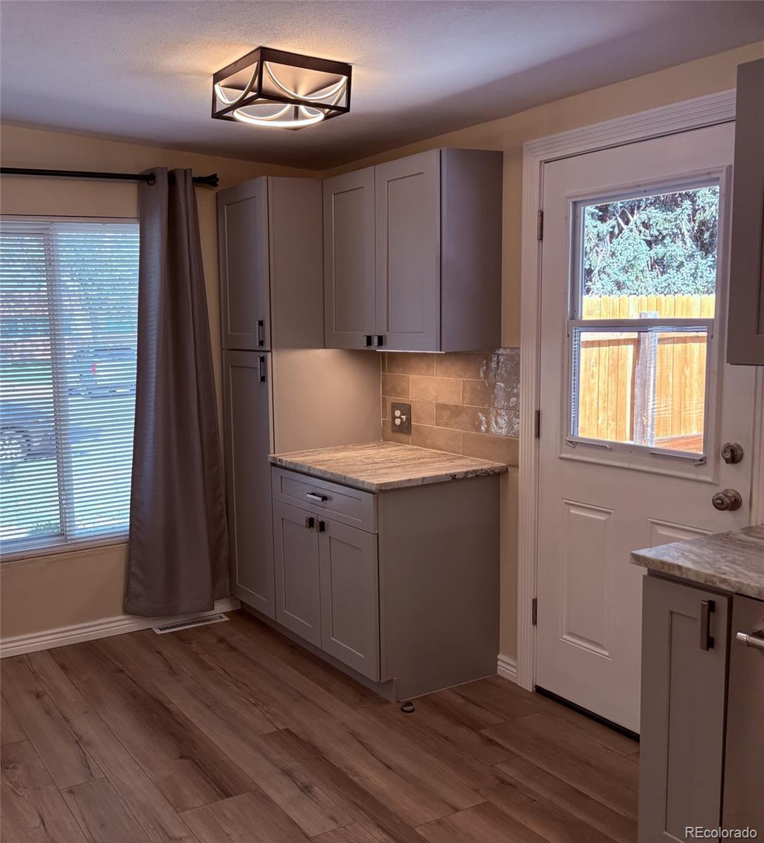 MLS Image #9 for 5944 s fairfield street,littleton, Colorado