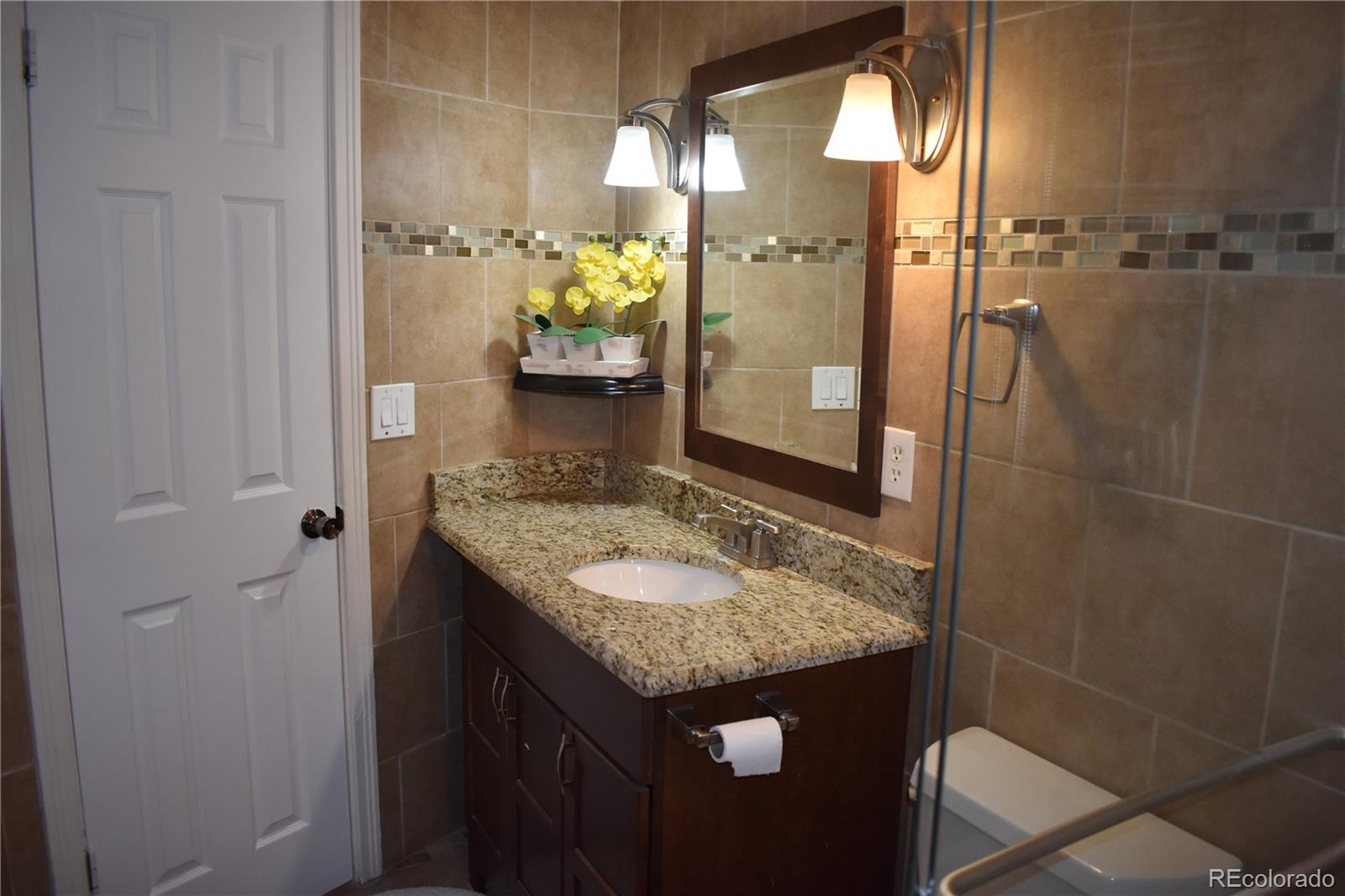 MLS Image #18 for 1383 s canosa court,denver, Colorado