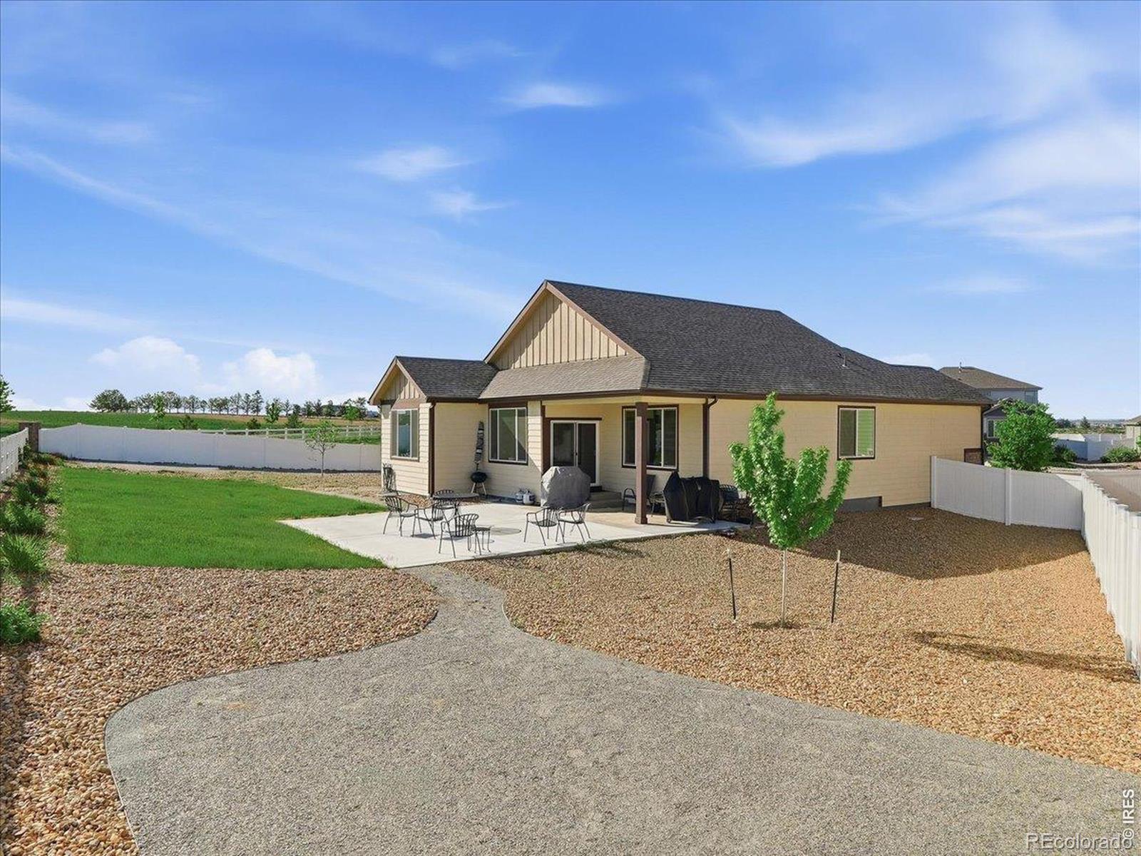 MLS Image #20 for 4680  mountain sky court,johnstown, Colorado