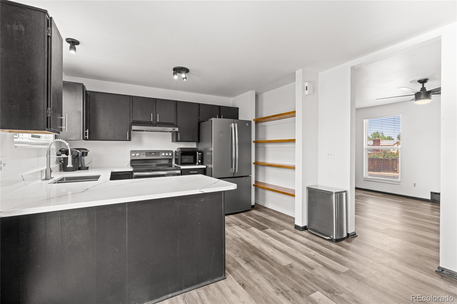 MLS Image #12 for 16562 e louisiana drive,aurora, Colorado