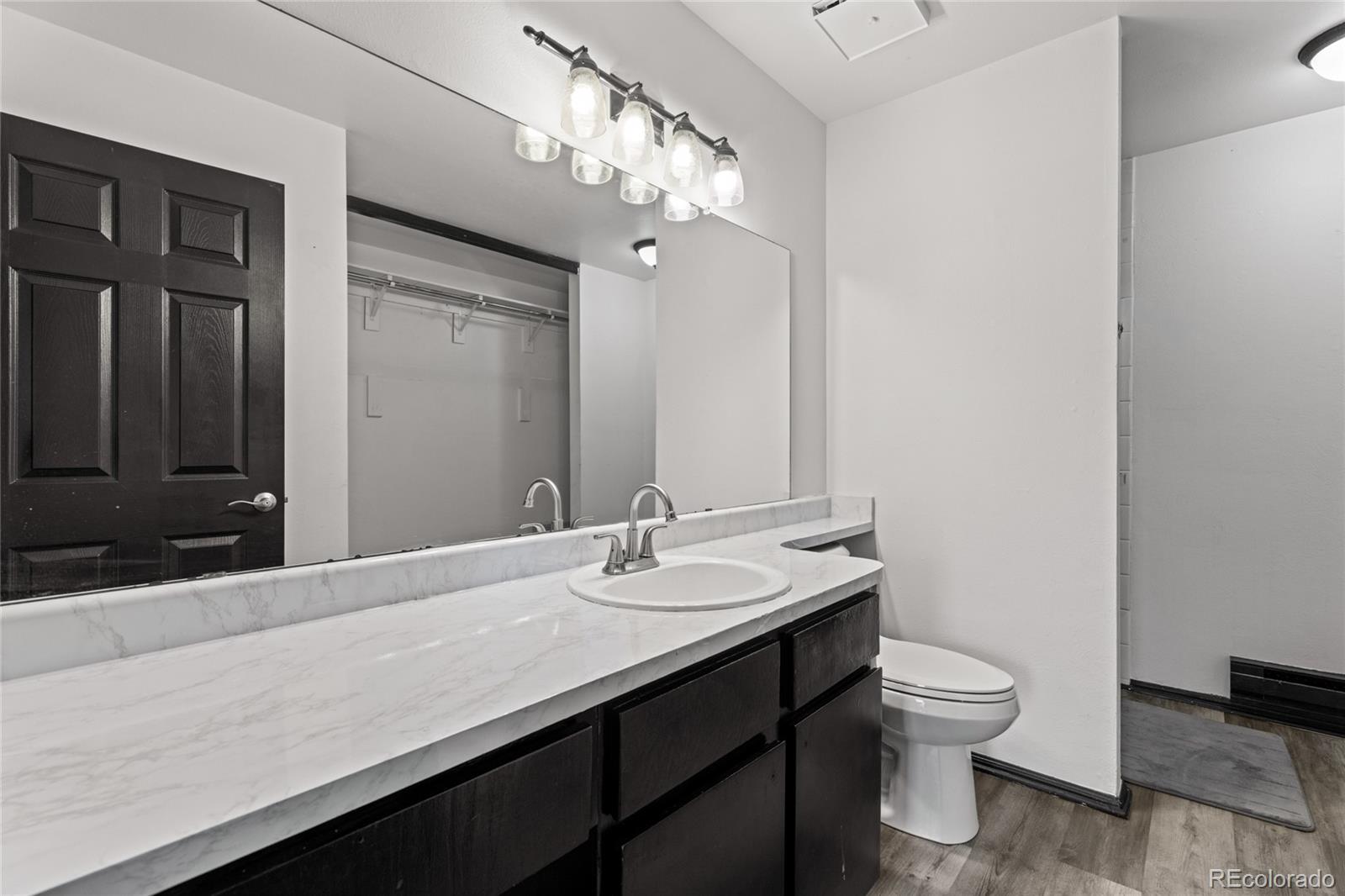 MLS Image #14 for 16562 e louisiana drive,aurora, Colorado