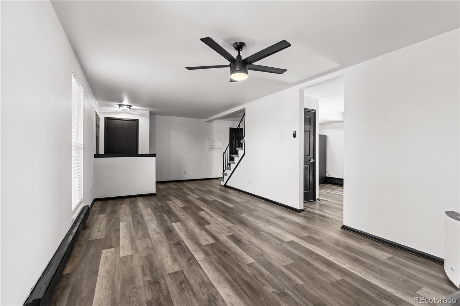MLS Image #5 for 16562 e louisiana drive,aurora, Colorado