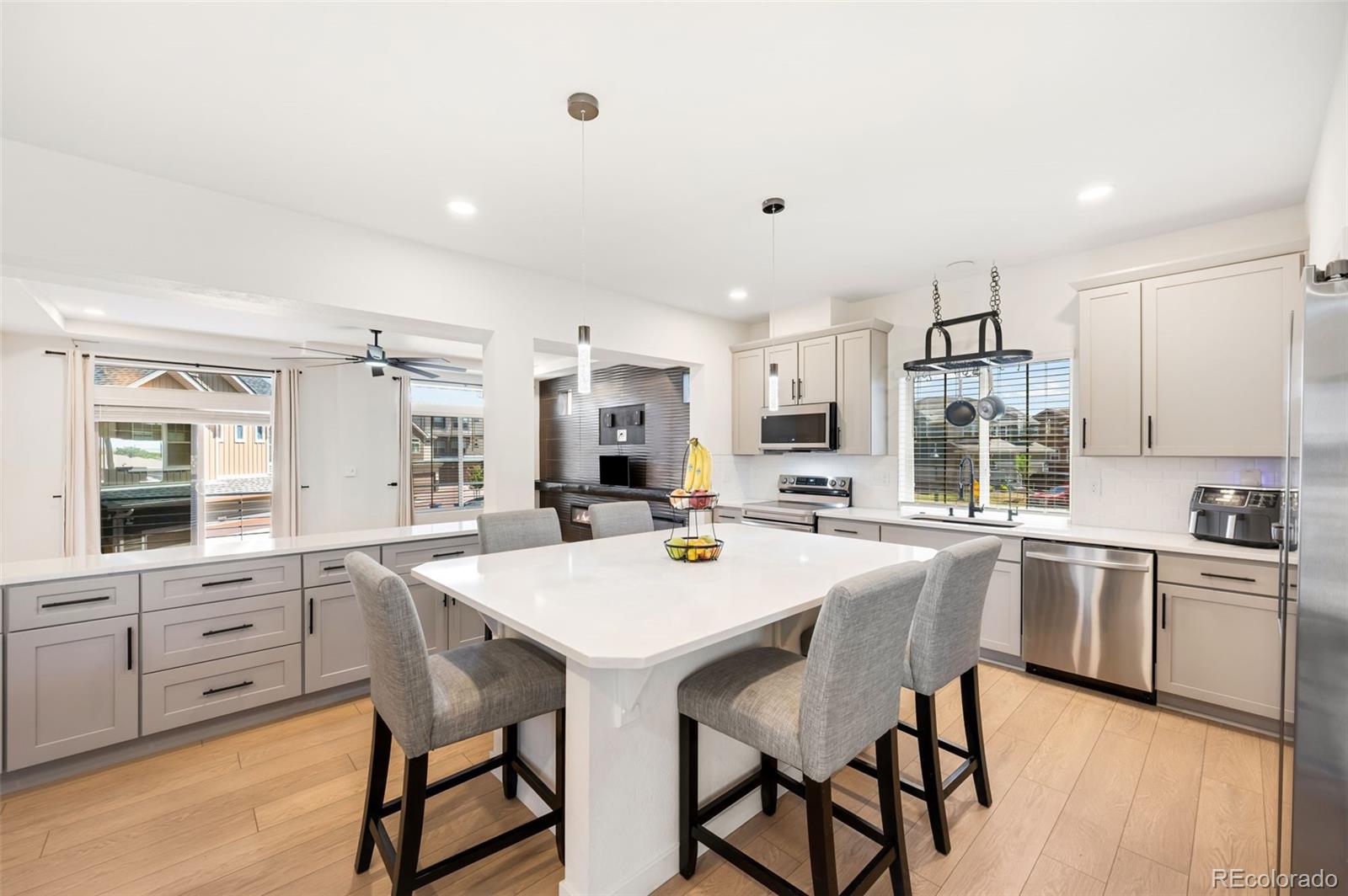 MLS Image #3 for 16103 e 111th drive,commerce city, Colorado