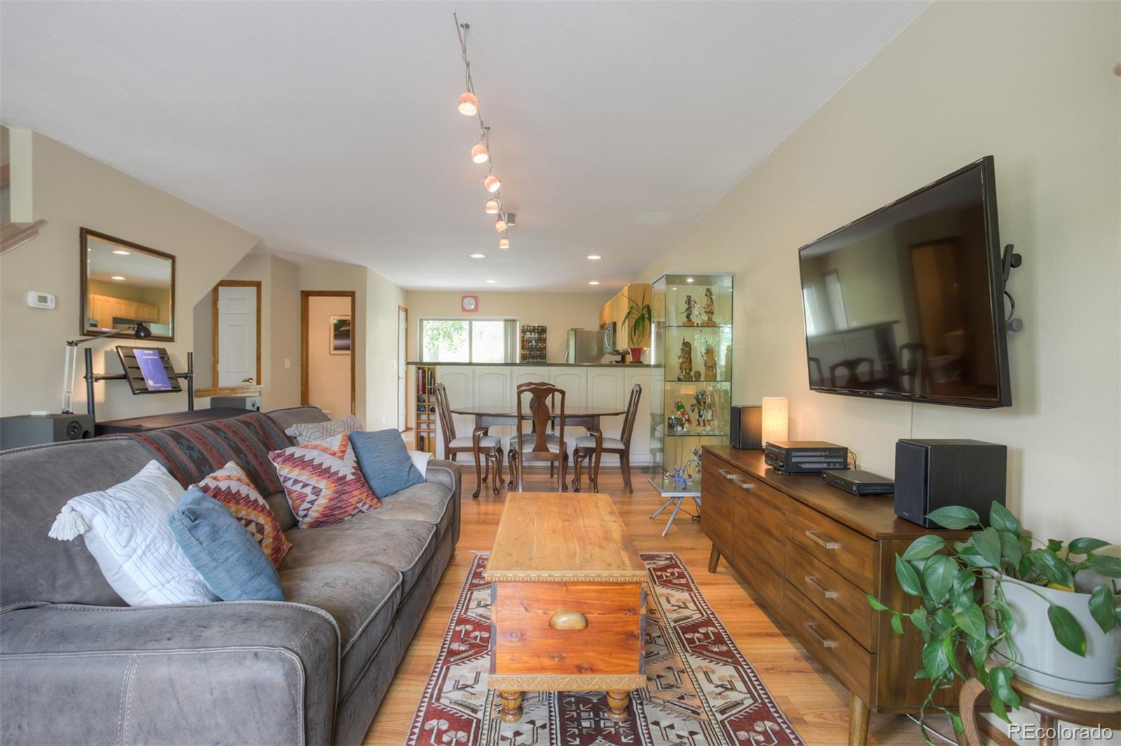 MLS Image #4 for 285  kestrel lane,silverthorne, Colorado