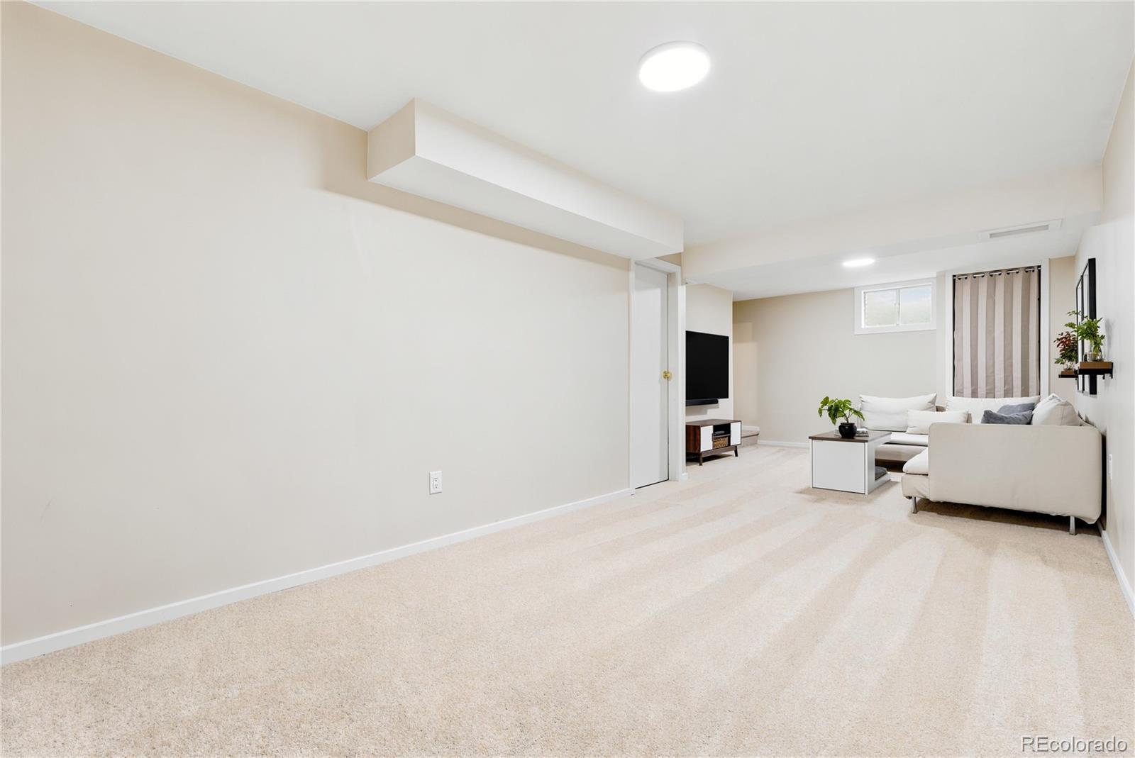 MLS Image #28 for 816  rees court,longmont, Colorado