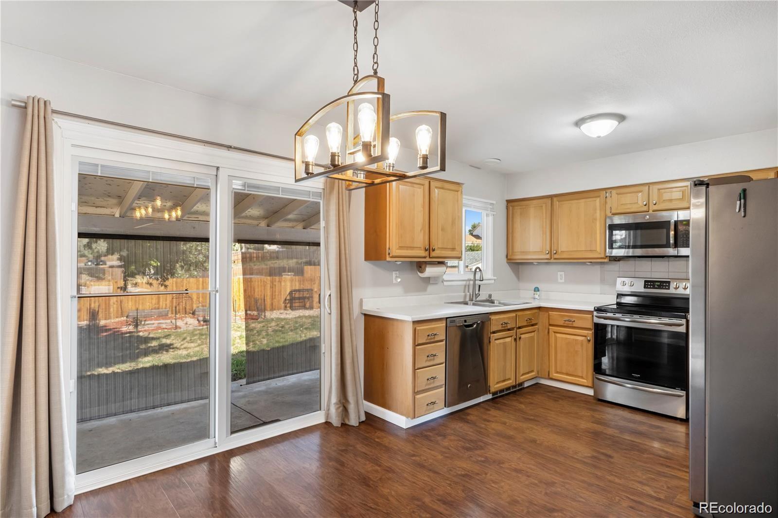 MLS Image #5 for 3528 s ouray circle,aurora, Colorado