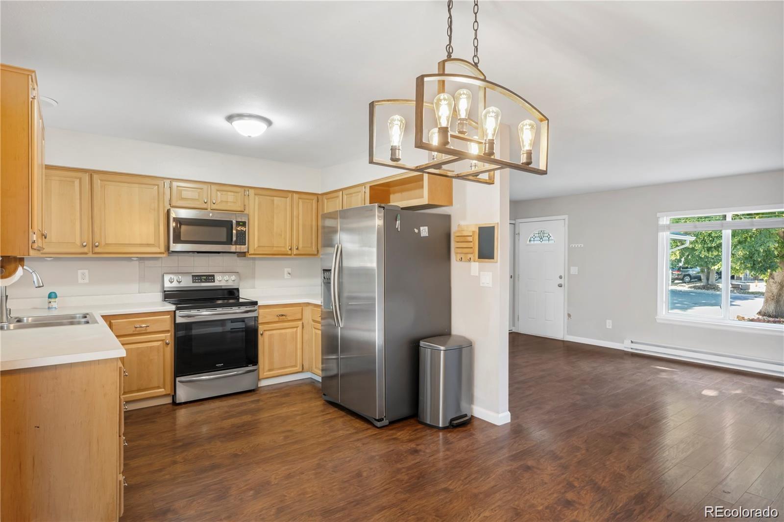 MLS Image #6 for 3528 s ouray circle,aurora, Colorado