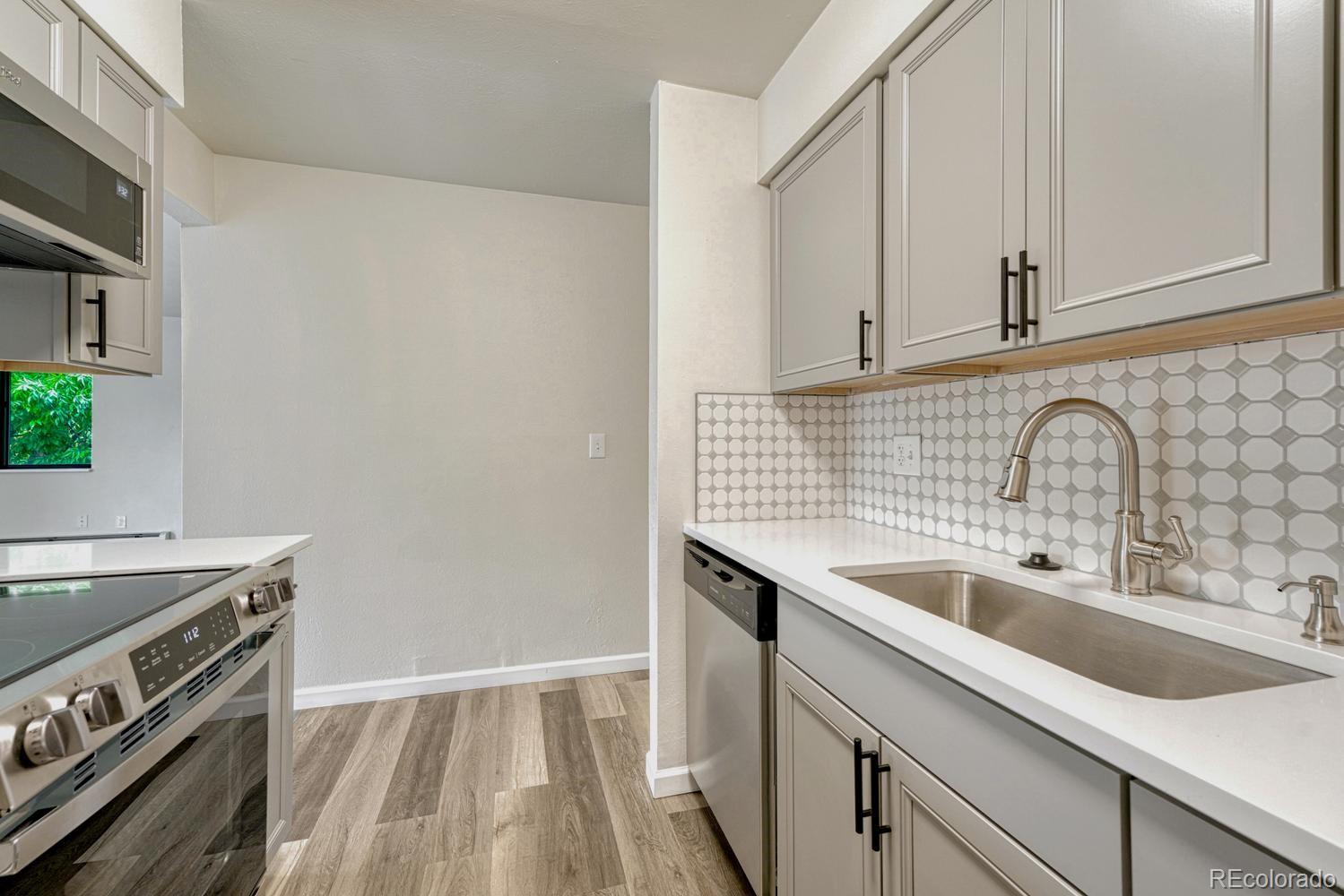 MLS Image #13 for 5995 w hampden avenue 22h,denver, Colorado