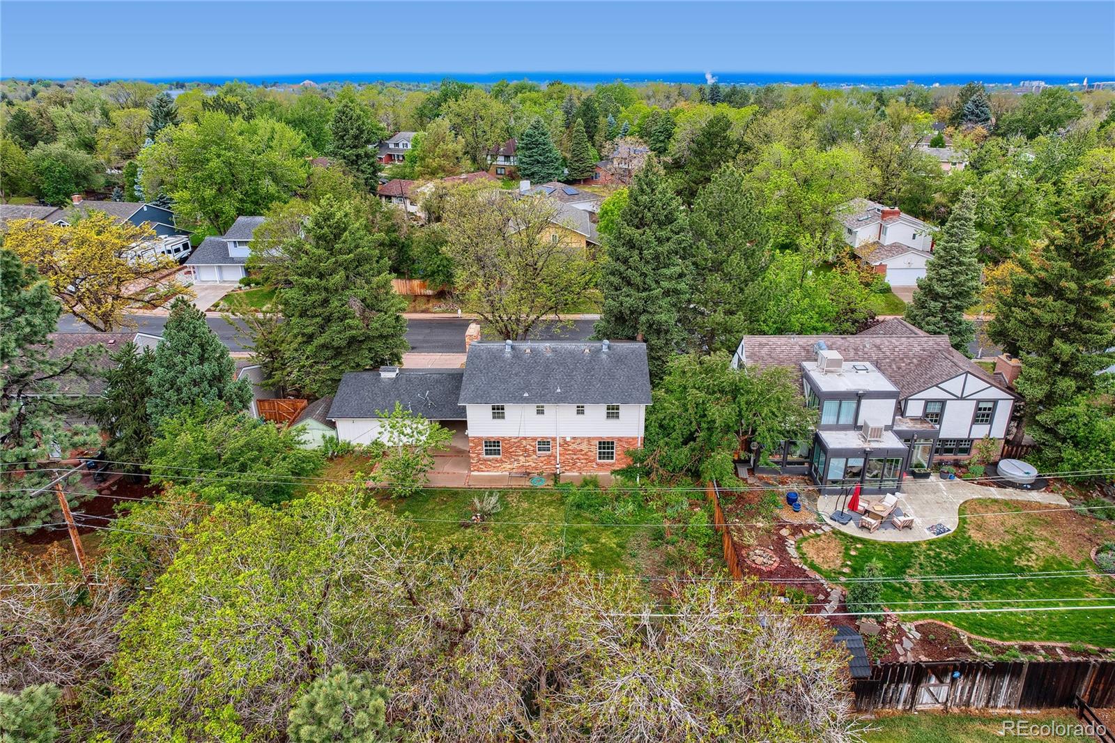 MLS Image #22 for 3320 s locust street,denver, Colorado